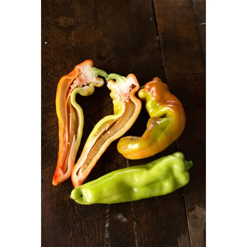 Aconcagua Pepper (Heirloom 75 Days)