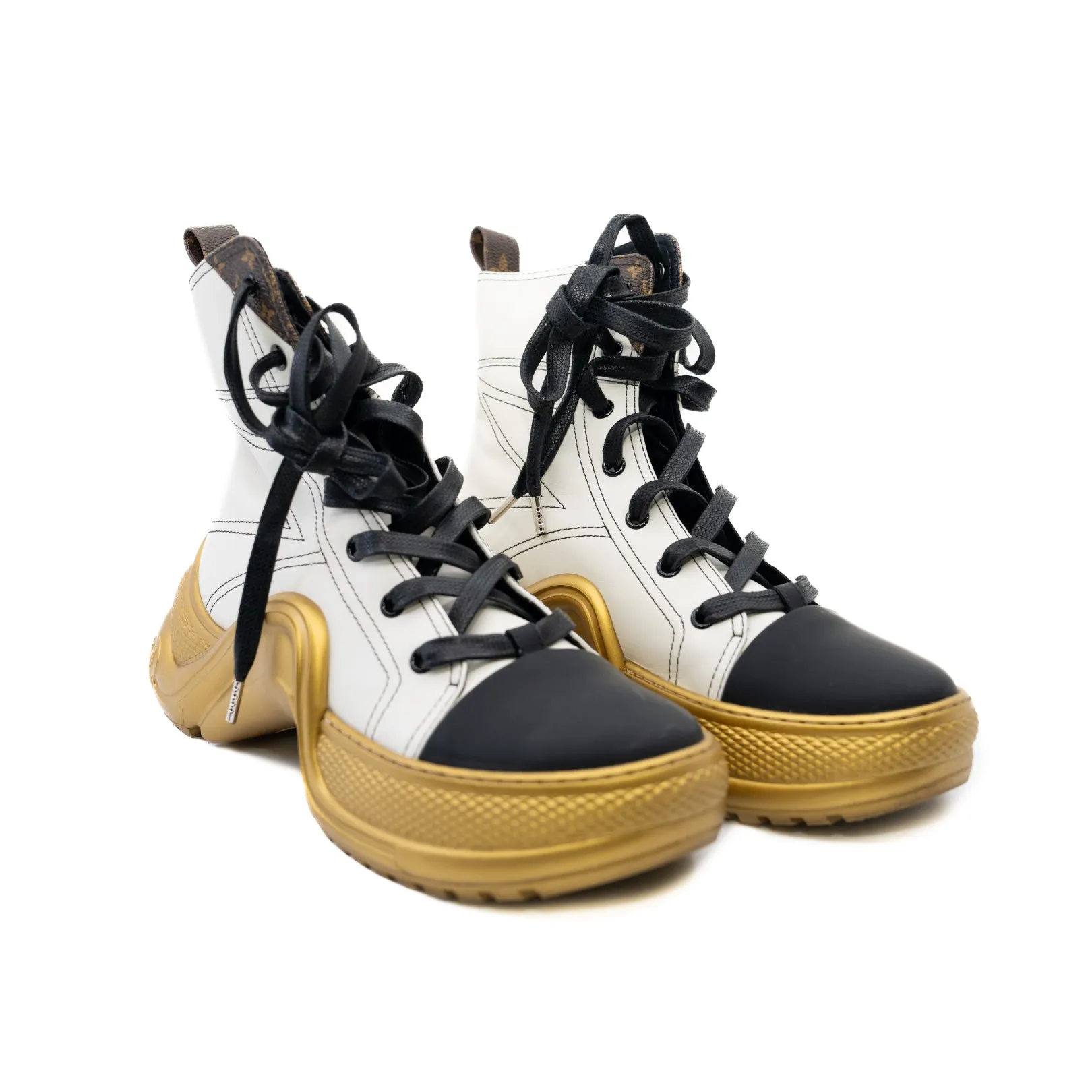 Archlight High Top Sneakers White/Black Leather Size 38