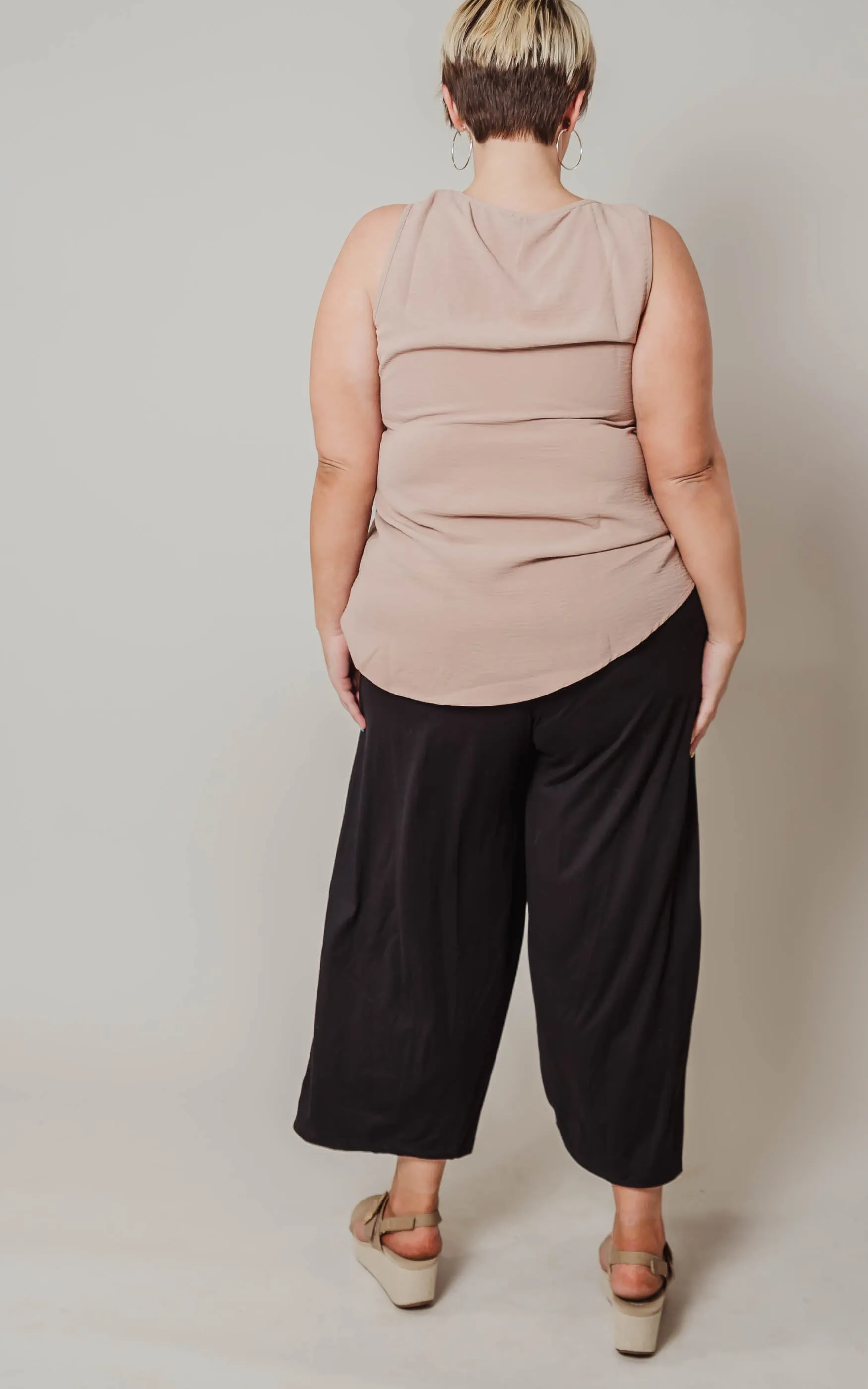 Black Wide Leg Capri - Final Sale