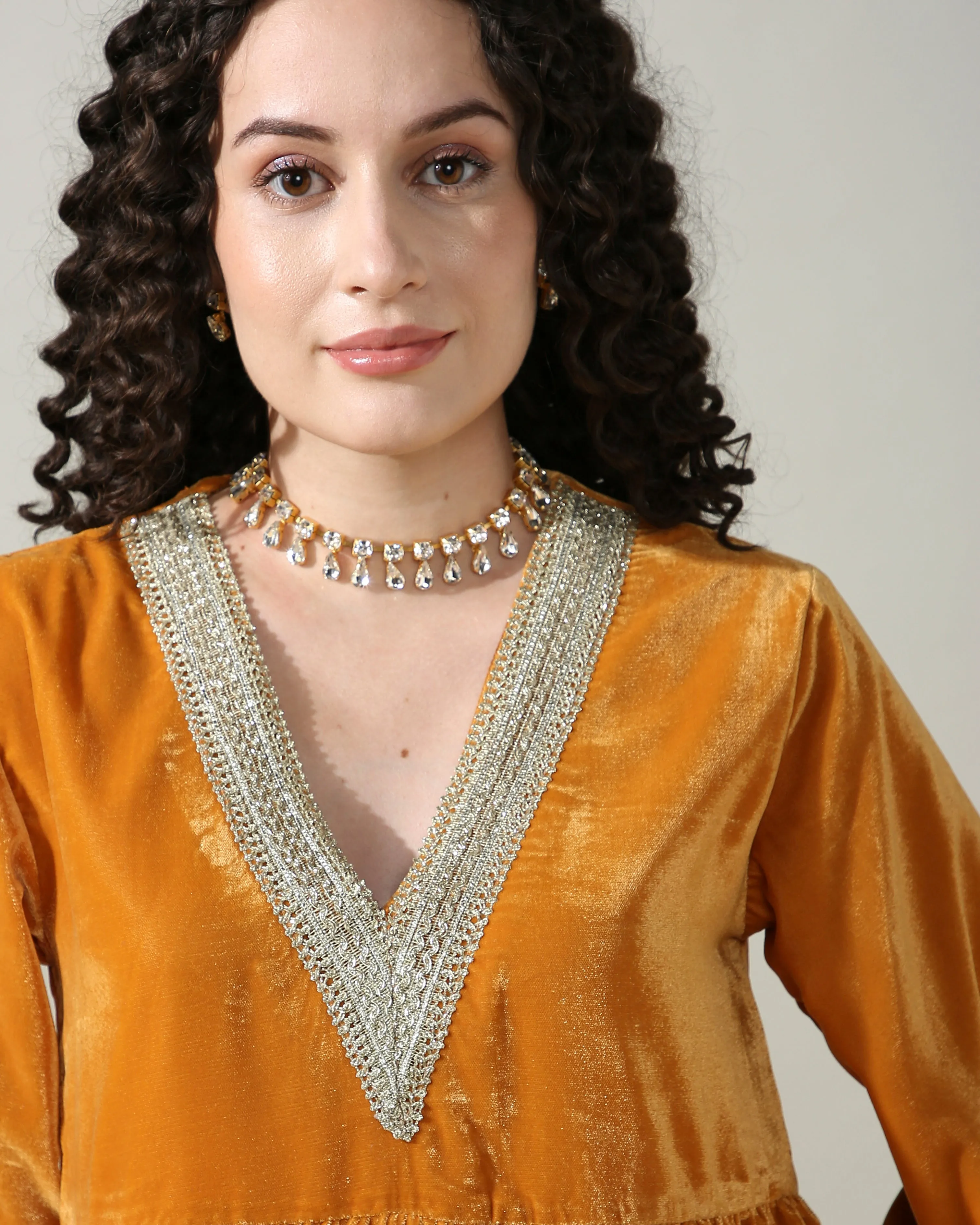 HOK ENSEMBLE - Yellow plain Velvet Suit set