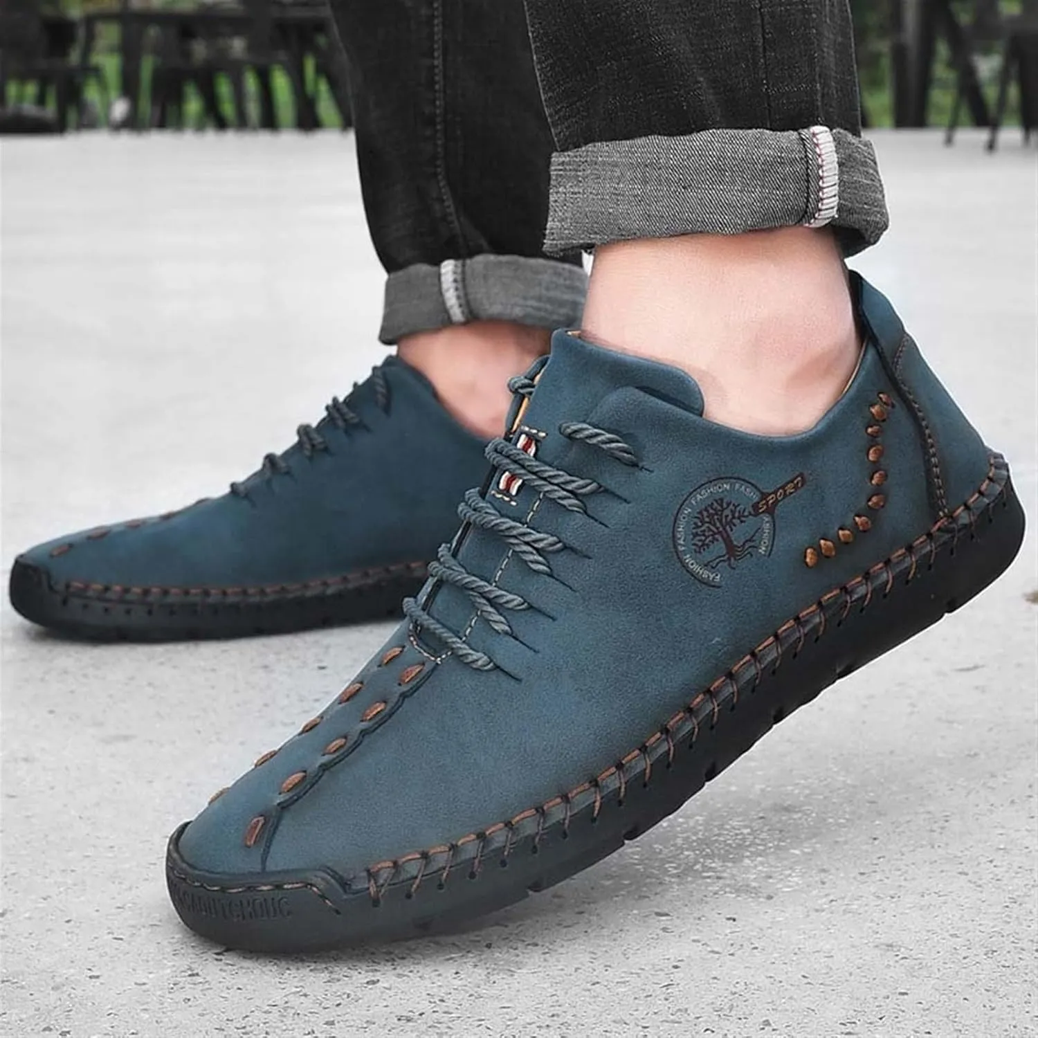 Men's Loafers Shoes Leather Casual Dress Handmade Walking Shoes Outdoor Skateboard Shoes Sneakers Casual Running Shoes Flat Boat Shoe for Men