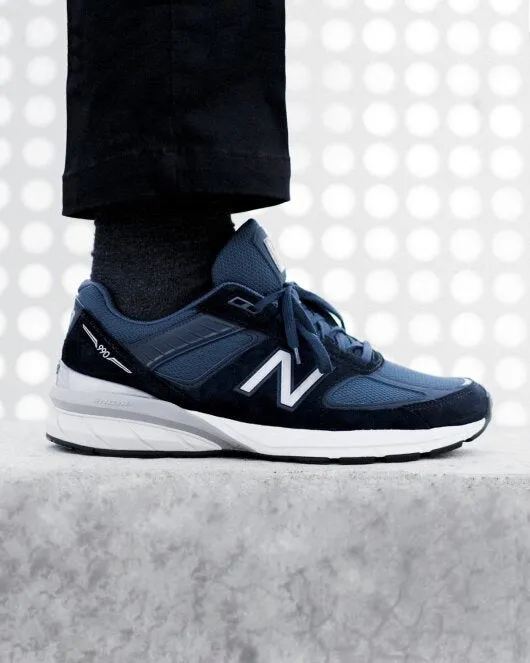 W990v5 - Navy/Silver
