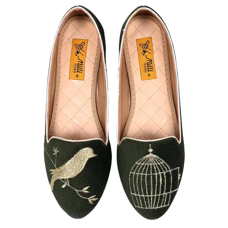 Women Embroidered Pumps